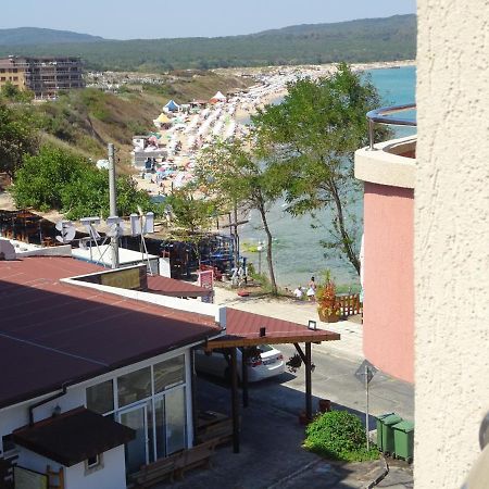 Dobrevi Guest House Primorsko Extérieur photo