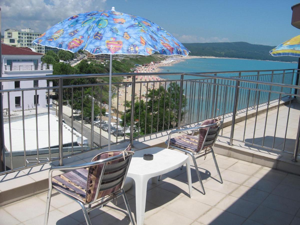 Dobrevi Guest House Primorsko Extérieur photo